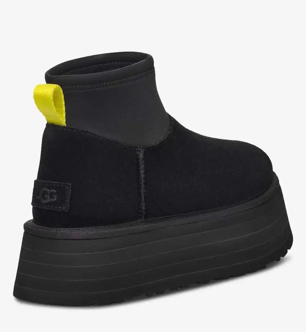 UGG classic mini